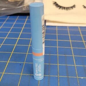 Rimmel London Kind & Free Lip Balm 1.7g New Sealed Tube Tropical Spark